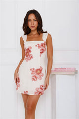 Vintage Flower Mini Dress Cream