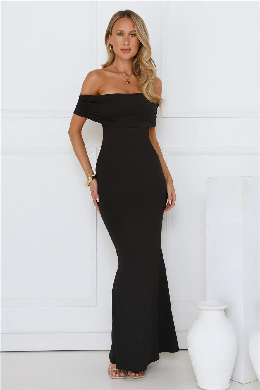 Vibe On Point Off Shoulder Maxi Dress Black