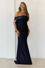 The Sleek Soirée Off Shoulder Maxi Dress Black